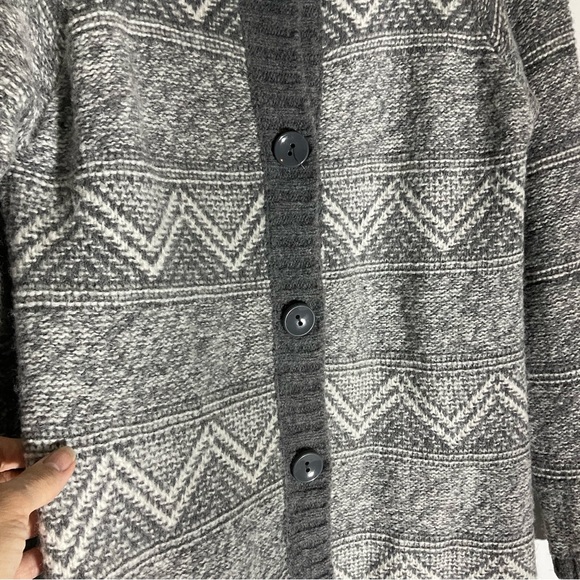 Maryline Italian Made Wool Blend Grey & White Tunic Length Button-Up Sweater LG - Picture 10 of 16